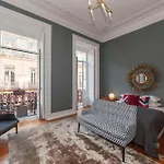 Lisbon Cheese & Wine Suites 4*