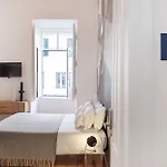 Guest house Lisbon Cheese & Wine Suites 4*