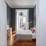Guest house Lisbon Cheese & Wine Suites 4*