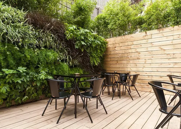 בית הארחה Cheese & Wine