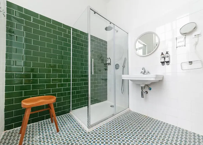 Lisbon Cheese & Wine Suites