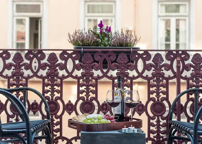 Гостьовий будинок Cheese & Wine 4*