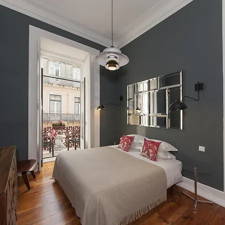 Cheese & Wine Гостьовий будинок Лісабон